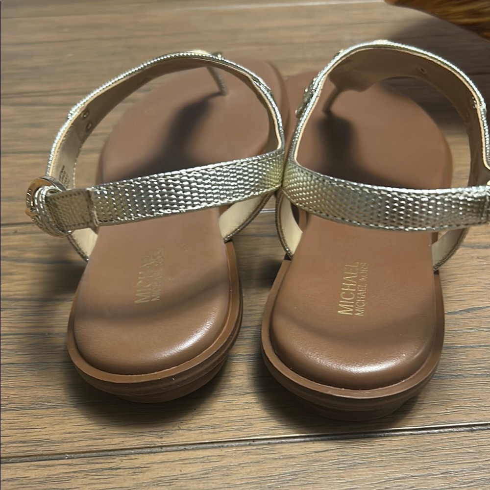Michael Kors Gold Brown Sandals with Metallic T-Strap - Picture 5 of 8